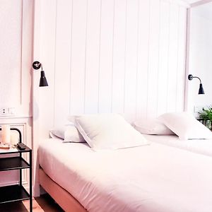 Habitación con 2 Camas Individuales